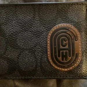 Coach Slim Billfold Wallet In Signature Canvas With Coach Patch